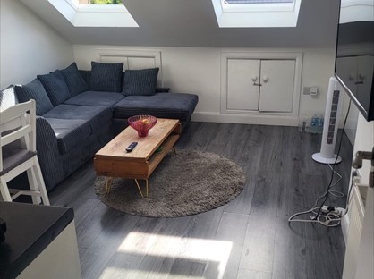 Studio Flat, Lancaster Road, EN4