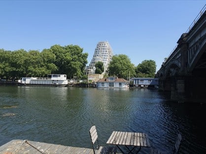 1 Bed House Boat, Lower Teddington Road, KT1