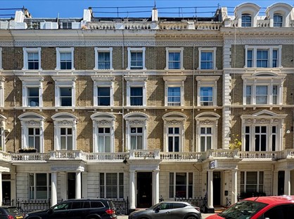 Studio Flat, Clanricarde Gardens, W2
