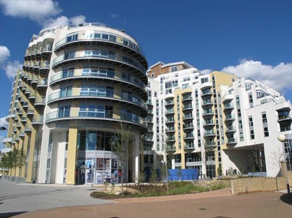 2 Bed Flat, Bridges Court Road, SW11