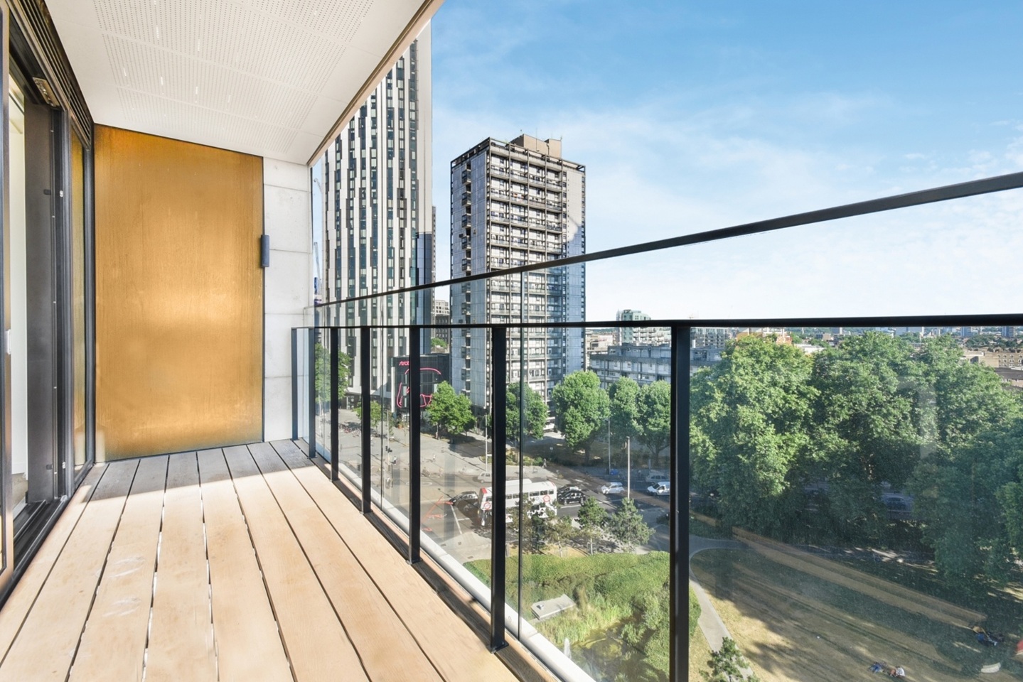 Additional image 12 of 2 Bed Flat, St Gabriel Walk, SE1, N1 7GU