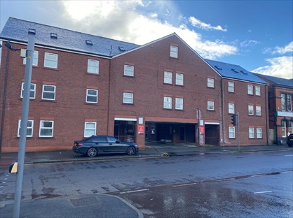 2 Bed Flat, East Prescot Road, L14