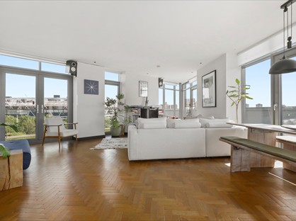 2 Bed Penthouse, Wick Lane, E3