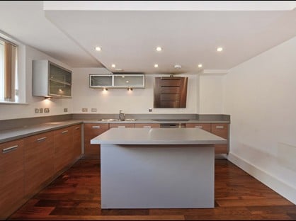 2 Bed Flat, Holly Street, S1