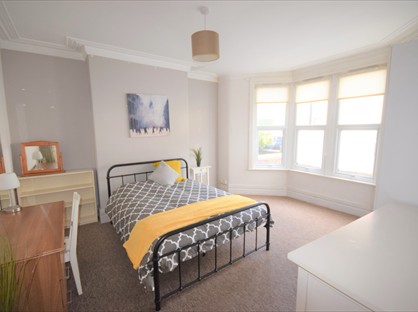 6 Bed Terraced House, Toronto Road, BS7