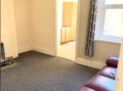 2 Bed Flat, Warwick Terrace, SR3