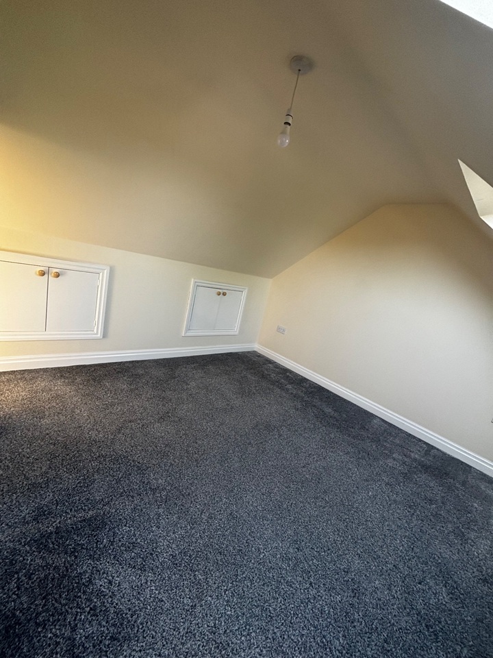 2 Bed Terraced House, Milton Road, PR7 – photo 8