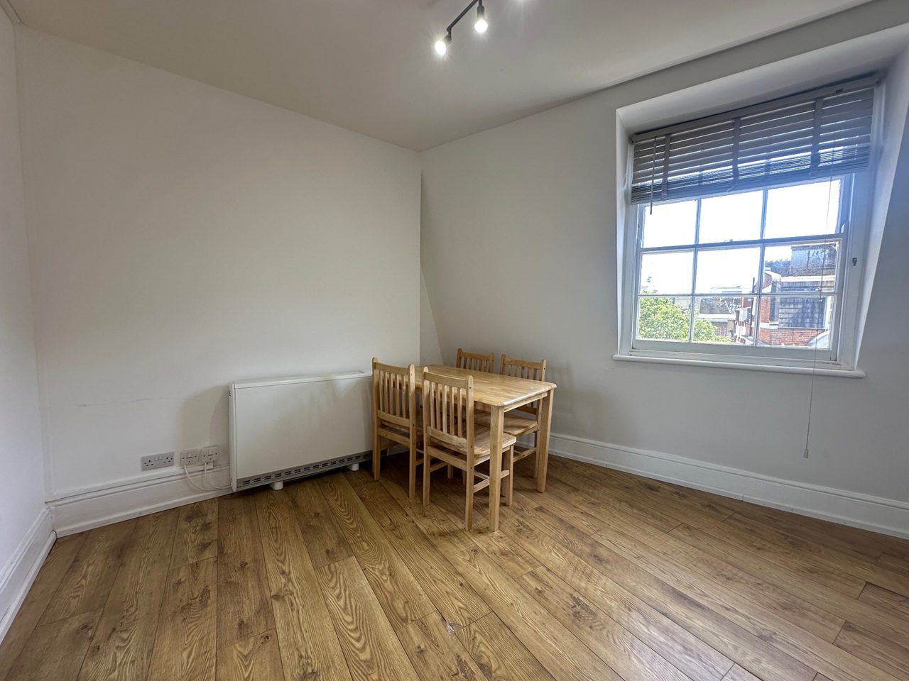 Additional image 2 of 1 Bed Flat, Quantock House, W1W, N1 7GU