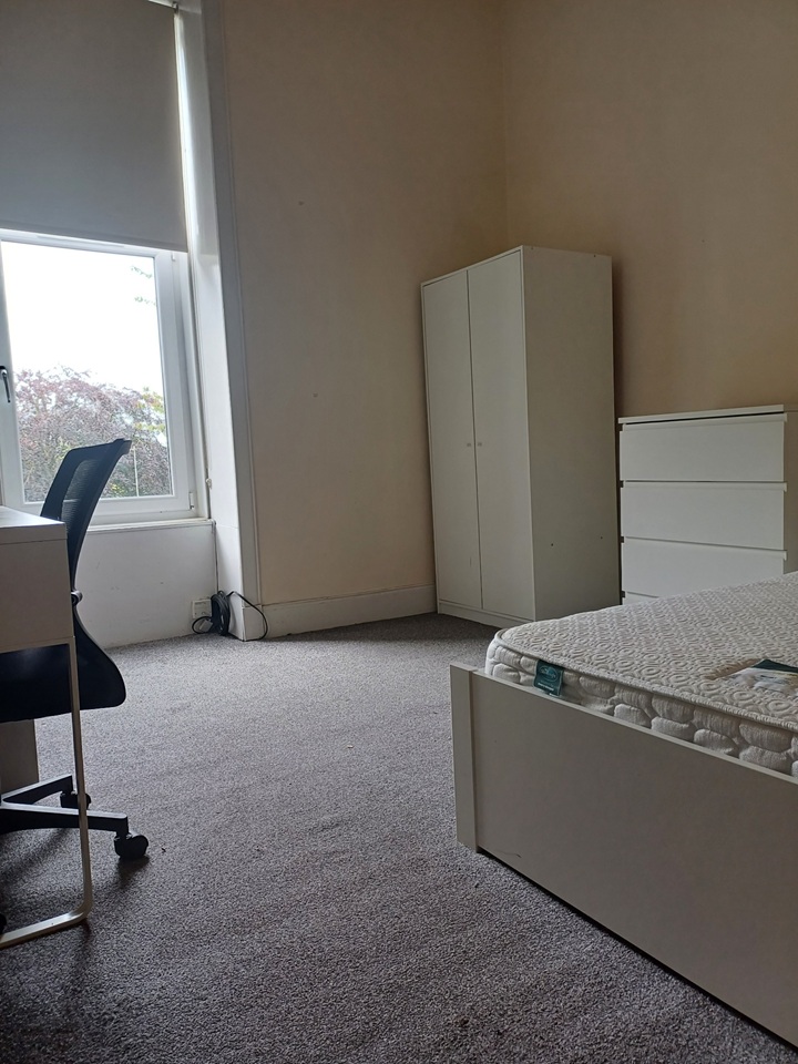 5 Bed Flat, Holland St, G2 photo 3