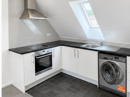 2 Bed Flat, Burdock Court, ME16
