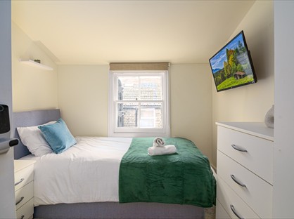 Room in a Shared Flat, Agamemnon Road, NW6