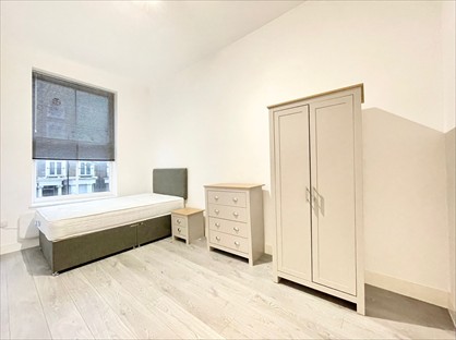 Studio Flat, Ladbroke Grove, W10