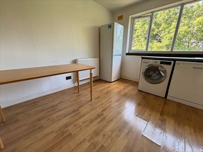 3 Bed Flat, Kings Avenue, N10