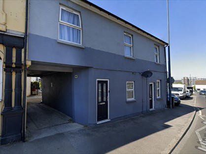 2 Bed Flat, Upper Stone St, ME15
