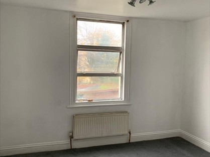 Studio Flat, Station Road, N3