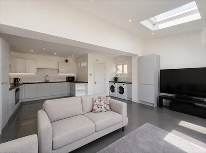 3 Bed Semi-Detached House, Worcester Road, MK42