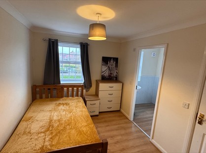 Room in a Shared House, Eagle Way, PE7