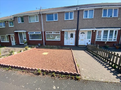 3 Bed Terraced House, Englefield Close, NE3