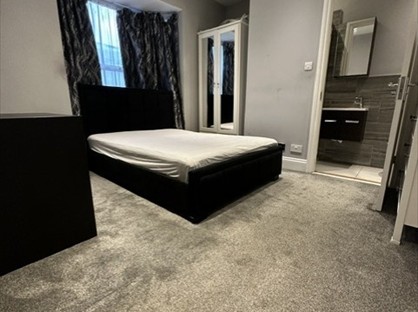 Room in a Shared House, Garratt Lane, SW17
