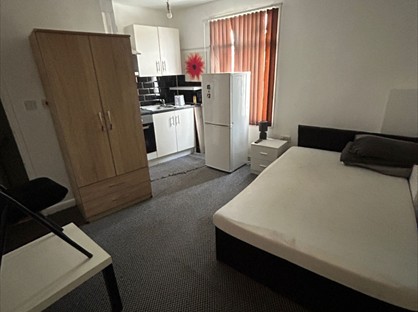 Studio Flat, Swan Lane, CV2