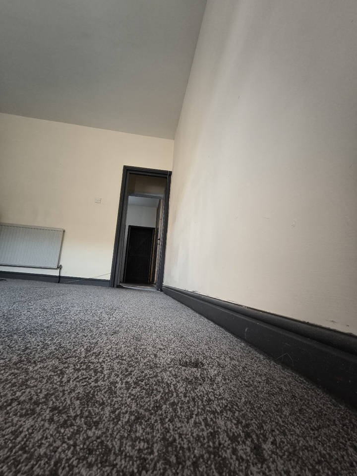 2 Bed Terraced House, Anyon St, BB3