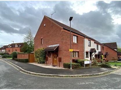 3 bed semi-detached house for rent in 3 Bed Semi-Detached House, James Way, GL3