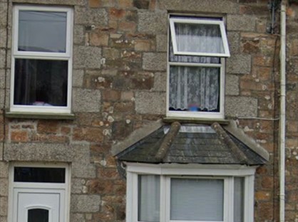 3 Bed Terraced House, Treslothan Road, TR14