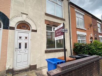 Room in a Shared House, Gradwell St, SK3