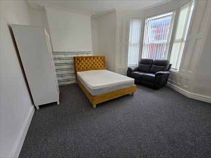 4 Bed Terraced House, Walton Breck Road, L4
