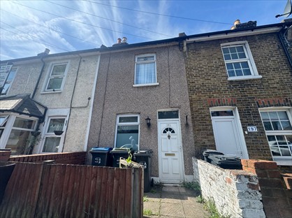 2 Bed Terraced House, Queens Road, CR0