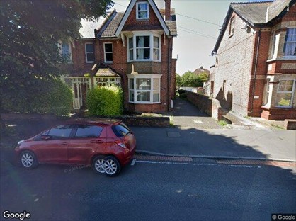 2 Bed Flat, Linden Road, PO21