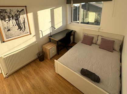 Room in a Shared House, Teignmouth Avenue, M40