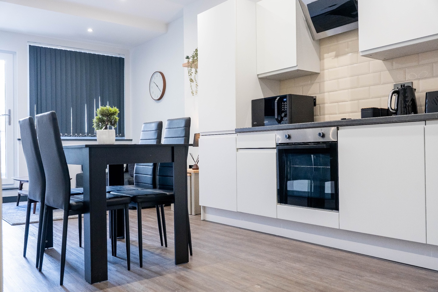 1 Bed Flat, Liverpool, L3 photo 5