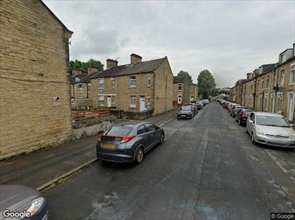2 Bed End Terrace, Mulberry Terrace, HD1