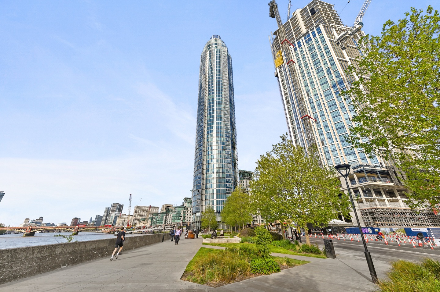 Additional image 8 of 1 Bed Flat, St George Wharf, SW8, N1 7GU