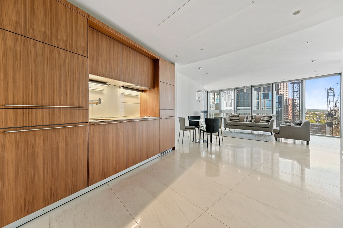 Additional image 11 of 1 Bed Flat, St George Wharf, SW8, N1 7GU