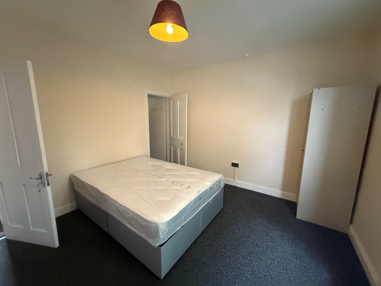 Room in a Shared House, Harlech Road, LS11 photo 4