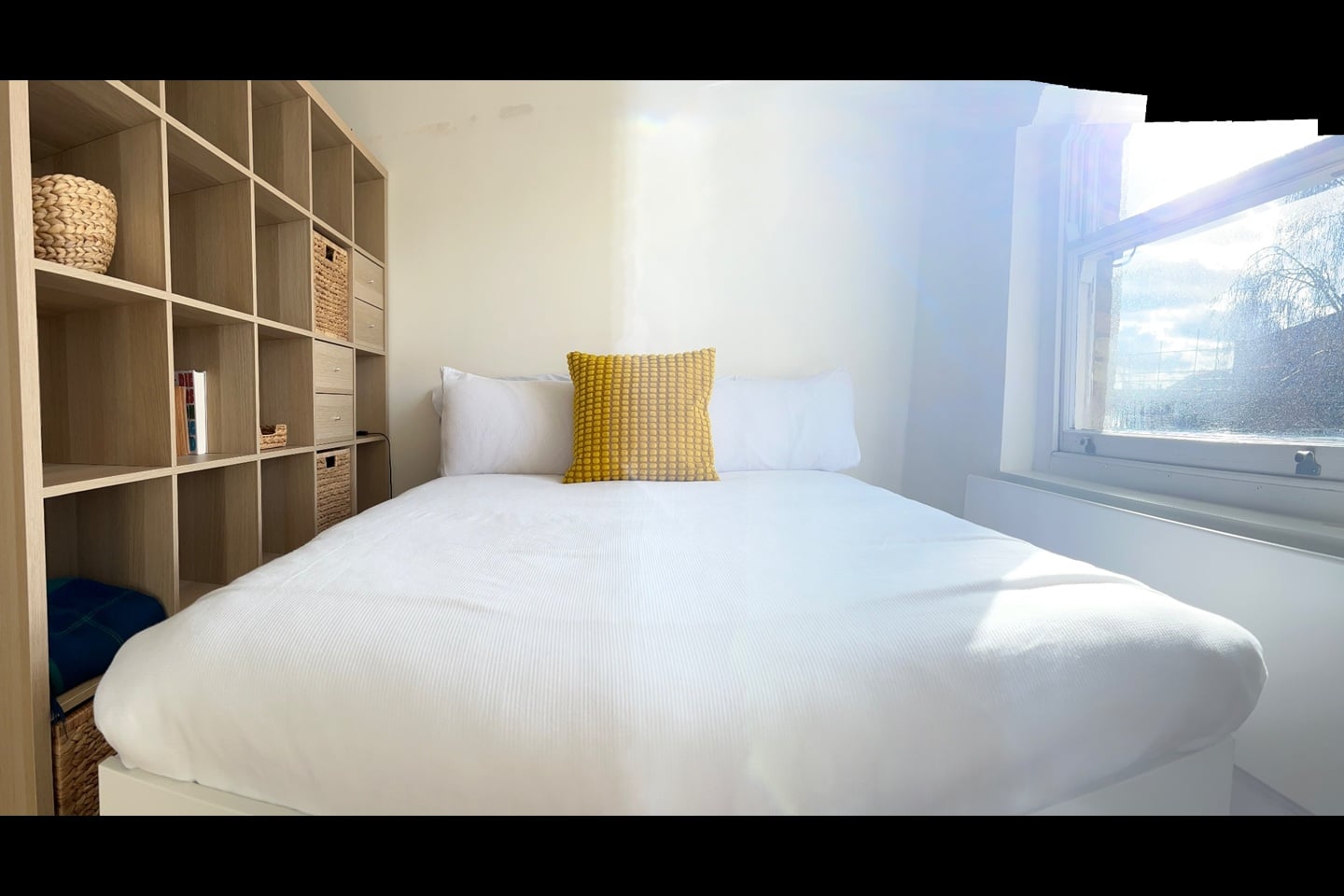 1 Bed Flat, Rupert Street, W1D, N1 7GU