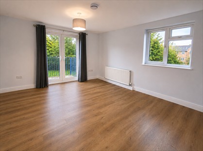 3 Bed Flat, Hambley House, SE16