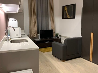 Studio Flat, Victoria St, L2