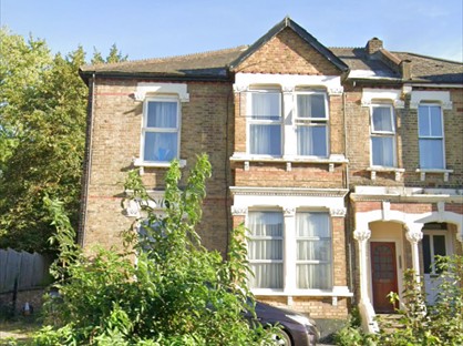 Studio Flat, Station Road, NW4