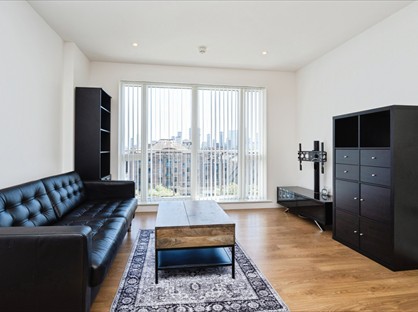 2 Bed Flat, Sargasso Court, E3