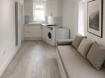 Studio Flat, Dale Close, HA5