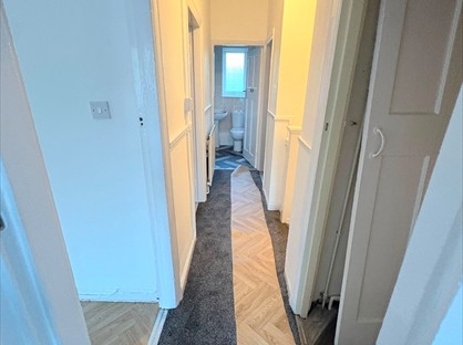 2 Bed Flat, Rednal, B45