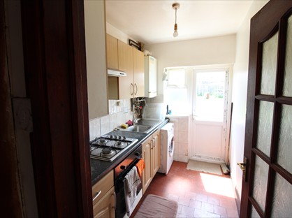 4 Bed Terraced House, Victoria Gardens, TW5