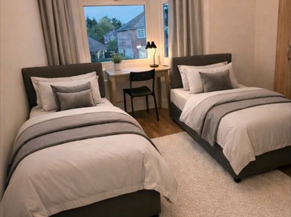 Room in a Shared House, Near Princess Road And City Center M, M14