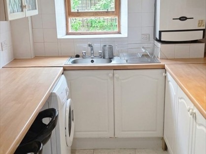 2 Bed Flat, Redlands Road, G12