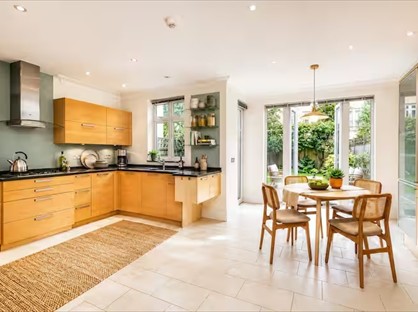 5 Bed Terraced House, Kelsall Mews, TW9