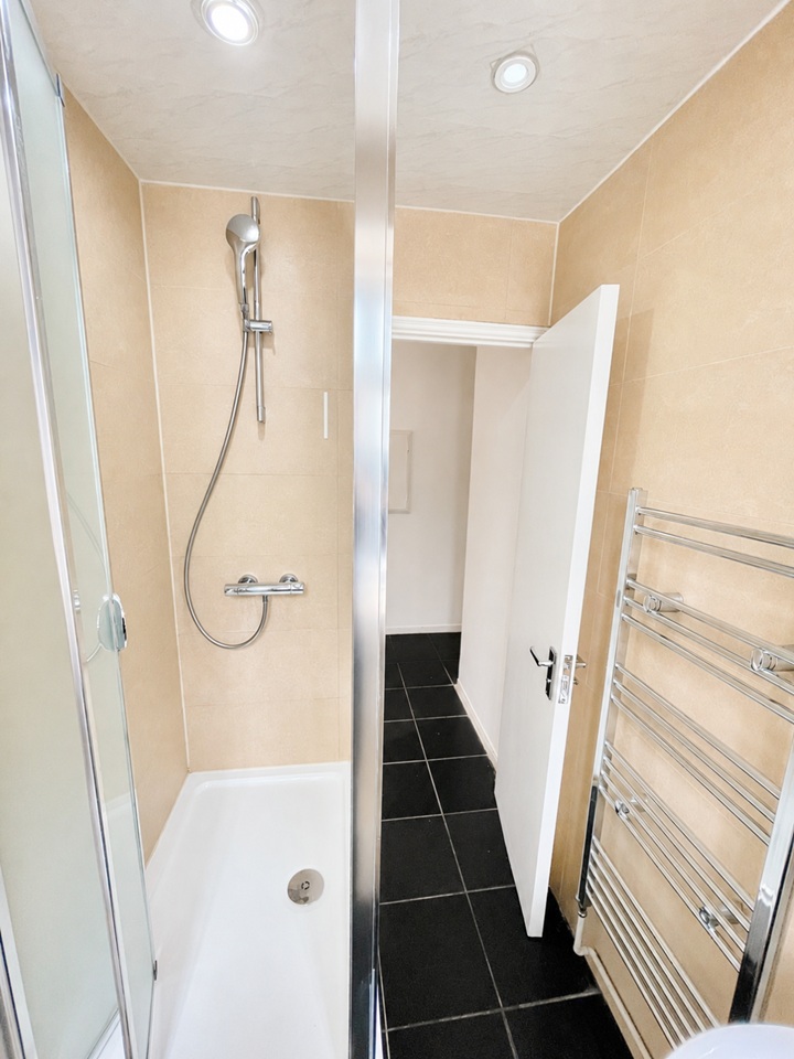 Additional image 8 of Room in a Shared Flat, Poole House, SE11, N1 7GU