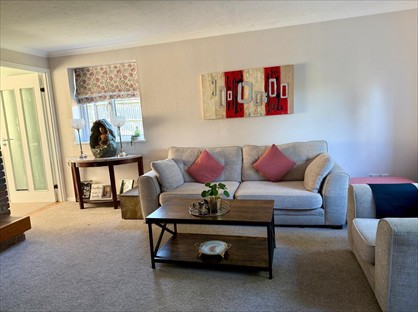 5 bed room for rent in Room in a Shared House, Alexander Close, OX14